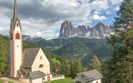 Zuid-Tirol / Dolomieten kerkje
